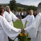 رحلة داخل طقوس الويكا البريطانية