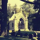 حادثة تسلل إلى المقبرة