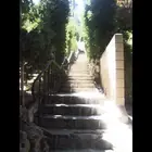 طيران على الدرج