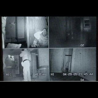 فريق TAPS من صائدي الأشباح أثناء عملهم