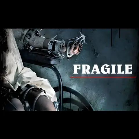 فيلم Fragile - المكسور