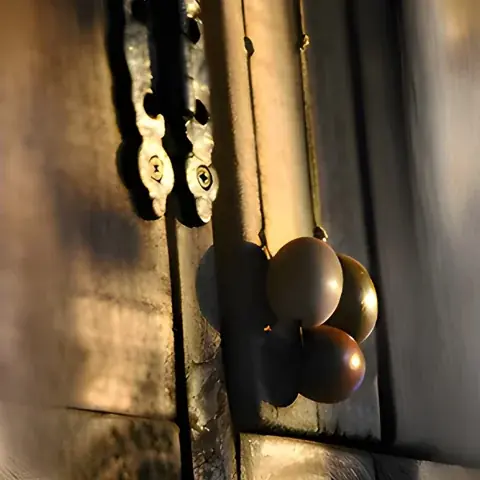 خزانة عمي ادوارد - قصة قصيرة