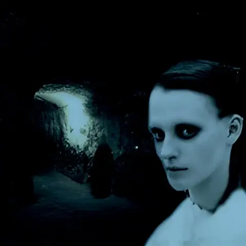 الفجر الازرق - قصة قصيرة