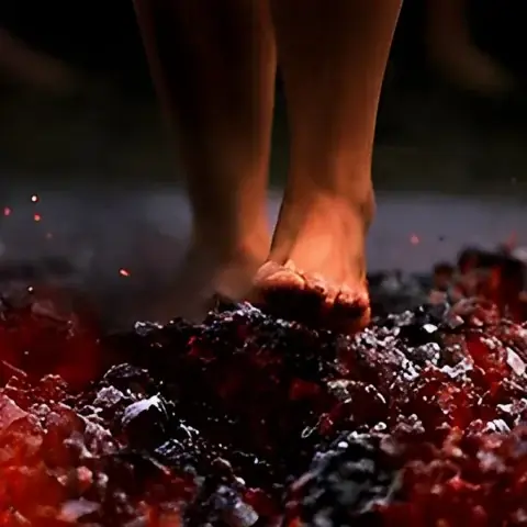 المشي على النار - طرق المتصوف