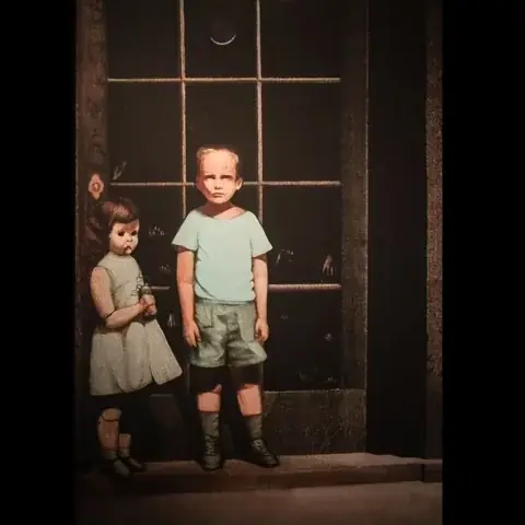 لوحة فنية مسكونة وملعونة Hands Resist Him