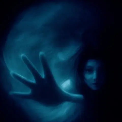 تحليل تجربة : حضور الأنثى