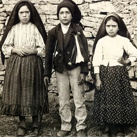 الرعاة الثلاثة في فاطيما والظهور المقدس للعذراء