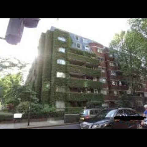 منزل الجيران المريب