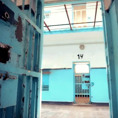 مواقع التعذيب في الجزائر : بين الوثيقة وروايات الأشباح