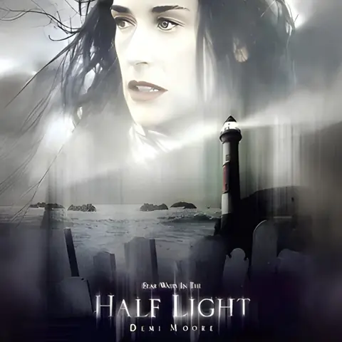 فيلم Half Light رعب