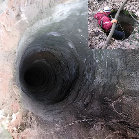 حفر غامضة في روسيا