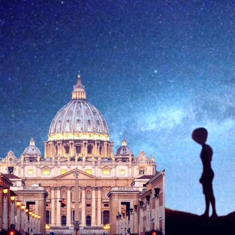 الفاتيكان يصرح: لا مانع من الإيمان بوجود المخلوقات الفضائية