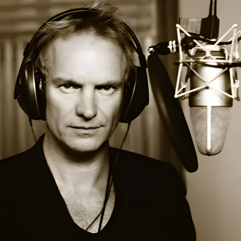 ستينغ واجه شبحاً في منزله السابق