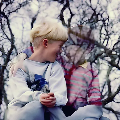 الصديق التخيلي Imaginery friend