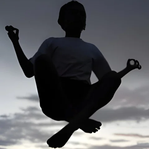 التعلق في الفراغ