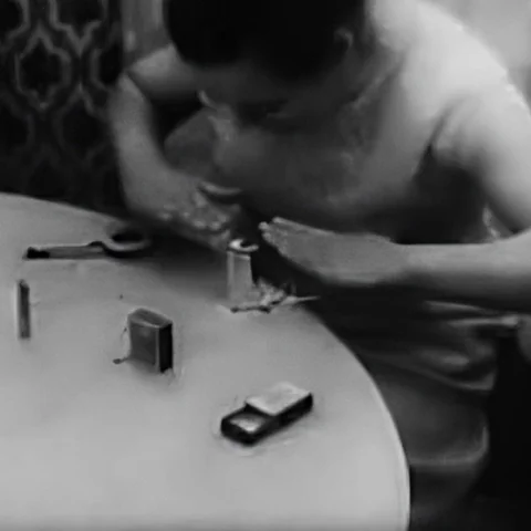 التحريك بقوة العقل