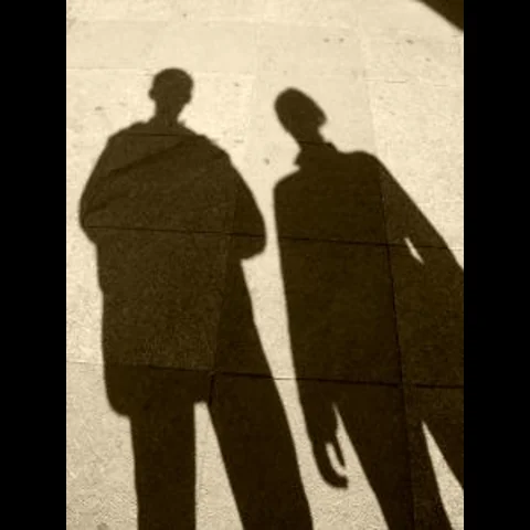 ظاهرة أصحاب الظلال السوداء ، من هم ؟ ومن أين أتوا ؟ Shadow People