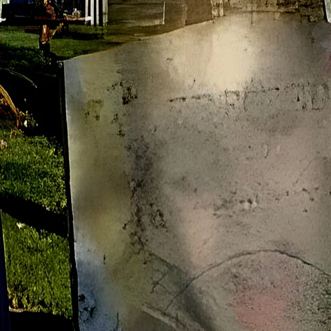 صوت شبح مسجل عبر الهاتف