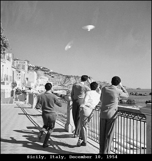 1954 - إيطاليا