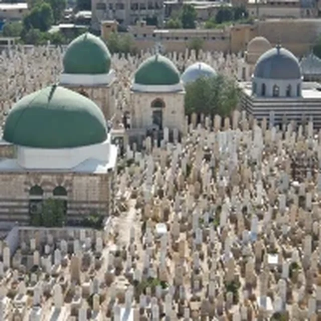 مقبرة الباب الصغير